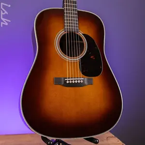 Martin HD-28 Ambertone 2025 Стандартная серия
