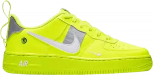Кроссовки Nike Air Force 1 Low LV8 Utility GS 'Volt', зеленый