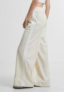 Спортивные брюки PIN TUCK Urban Classics, бежевый