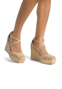 Туфли на платформе PUNTERA Y CIERRE CON HEBILLA - Wedges Alma en Pena, светло-коричневый