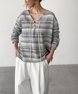 Фирменный пуловер Border на шнуровке