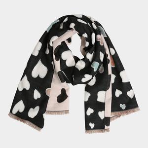 Продолговатый шарф с бахромой и узором в виде сердца Truedames, черный