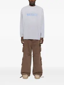 Лонгслив с принтом-текстом ERL, серый