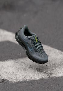 Кроссовки Nike Performance PEGASUS PREMIUM, Smoke Grey/Black/Volt/Grey