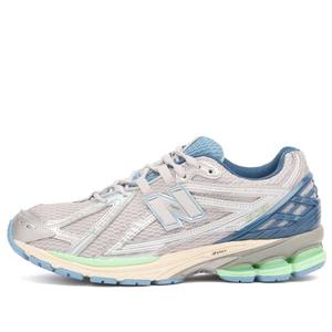 Кроссовки 1906R New Balance, серебро metallic