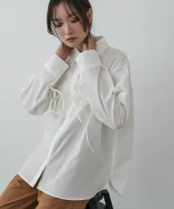 рубашка с двойным воротником и рукавами, украшенная лентой