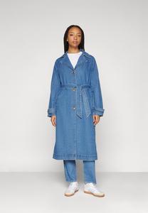 Джинсовая куртка ONLMALOU BELTED ONLY, цвет medium blue denim