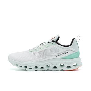 Кроссовки женские с низким верхом Sail White/Sea Foam Green/Maca Green Xtep