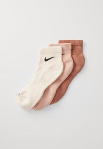Носки Nike Performance EVERYDAY PLUS CUSHIONED ANKLE 3 PACK UNISEX , Mineral Clay(Black)/Rose Whisper(Black)/Pearl White(Black)/Grey