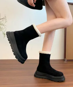 Короткие сапоги из овчины на толстой подошве Aimoha - Select -, цвет Black