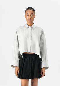 Блузка на пуговицах OSHIA DRYKORN, светло-голубой