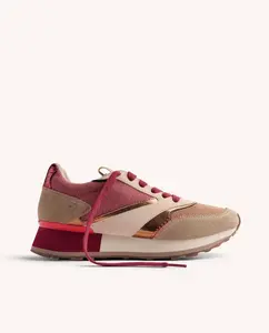 Женские спортивные кроссовки из замши со съемной анатомической стелькой Gioseppo, светло-коричневый