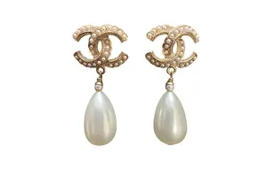 Серьги женские золотые CHANEL, золото