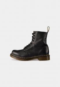 Ботинки на шнуровке Dr. Martens, черный