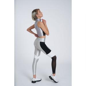 Спортивный бюстгальтер Umbro Athletic Luxe, черный