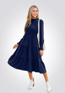 Повседневное платье LONG SLEEVE SMOCKED MIDI DRESS Cupshe, темно-синий