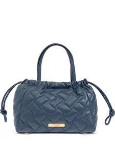 Маленькая стеганая сумка-тоут Kensington Kurt Geiger London, синий