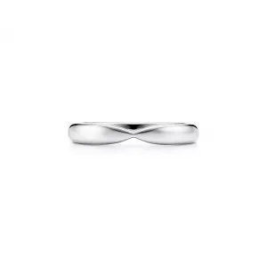 Кольцо Tiffany & Co. Harmony Wedding Band, 3 мм, платина