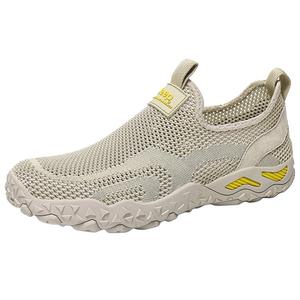 Износостойкие дышащие сбалансированные низкие походные кроссовки для мужчин песочного цвета Jeep, Sand