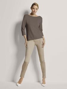 MADELEINE Свитер в бежевом цвете