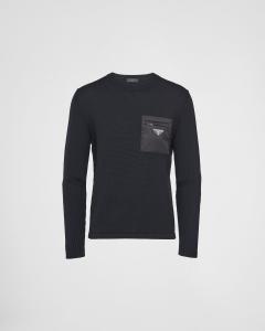 Шерстяной свитер Prada, черный