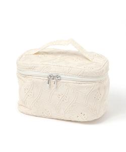 Сумочка, полностью вышитая по всей поверхности Studio Clip, цвет Ivory(52)