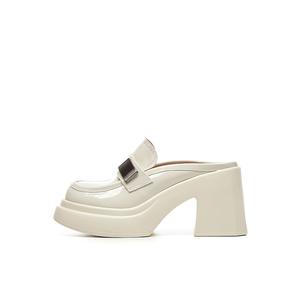 DAPHNE Закрытые тапочки женские бежевые, цвет Beige