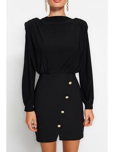 Короткое платье trendyol, черный