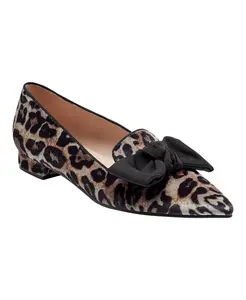 Женские лоферы Auggie Bow с заостренным носком Bandolino, мультиколор