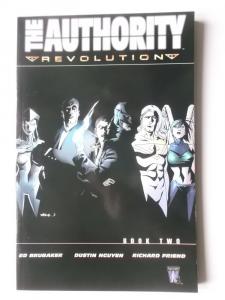 The Authority: Revolution, Book 2 (Wildstorm)