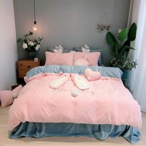 FGDSEEEKJUFHH Комплект постельного белья Crystal Velvet с ушками из натурального кролика Colour 3