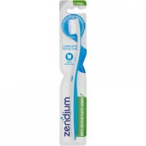 Мягкая зубная щетка Complete Protection Zendium