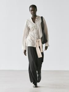 Летящая рубашка в полоску со стойкой Massimo Dutti, off white