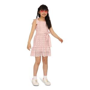 Мини-платье Rosy с кружевом Belle & Bloom