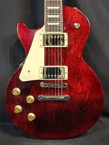 Gibson Les Paul Studio для левши, винно-красный, мягкий чехол 2025
