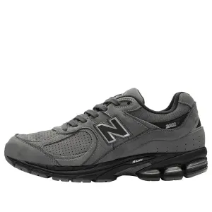 Кроссовки 2002r 'castlerock black' New Balance, мультиколор