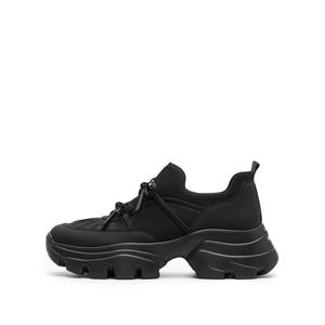 Staccato Женские износостойкие низкие кроссовки Butterfly Island Collection, цвет вишневый розовый