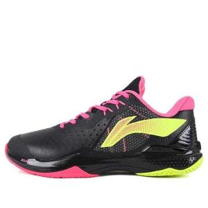 Кроссовки лежат Li-Ning, черный