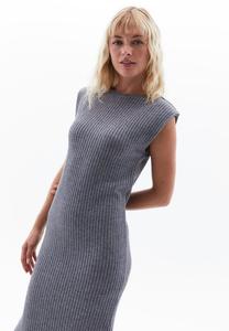 Платье-джемпер SOFT TOUCH  OXXO, темно-серый