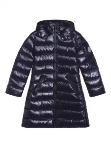 Стеганый пуховик цвета мокко с капюшоном Moncler Enfant, синий