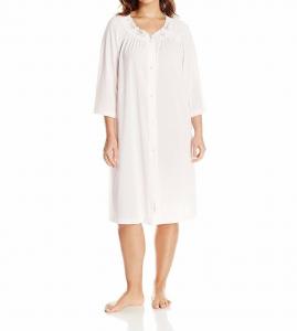 Розовый халат с короткими рукавами 3/4 и застежкой на пуговицах Shadowline Lingerie