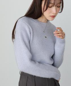 Пушистая блестящая вязаная одежда