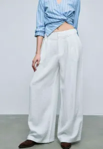 Брюки в деревенском стиле с регулируемыми пуговицами Stradivarius, White