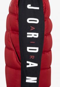 Зимняя куртка Jordan, красный