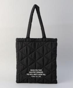 Стеганая сумка-тоут с вышитым логотипом и геометрическим узором Coen, цвет Black