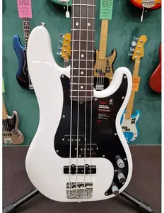 Бас-гитара Fender American Performer Precision, цвет Arctic White