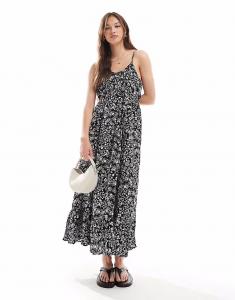 Платье-комбинезон Vero Moda Easy длиной до щиколотки черного цвета с мелким цветочным узором