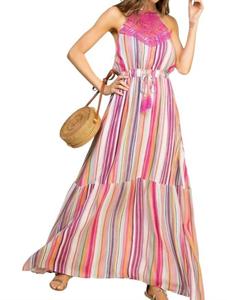 Платье макси с вырезом халтер и кружевным передом розового цвета Main Strip