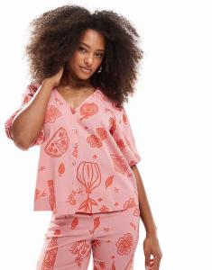 Блузка на пуговицах Object Coord с розово-розовым принтом