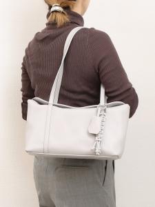 Cachecache / Двусторонняя широкая сумка-тоут с подвеской в виде узла